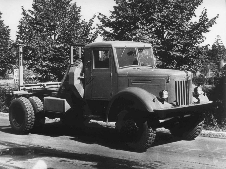  МАЗ-501 1955 года  (фото 3 из 3)